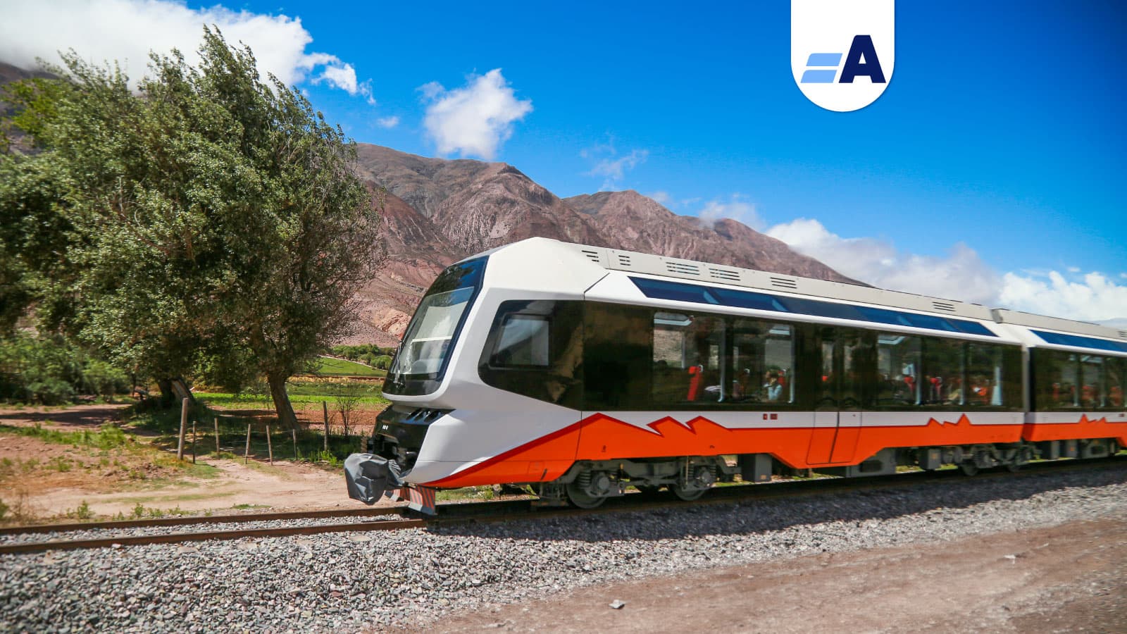 Tren Solar: otra forma de descubrir la Quebrada